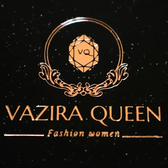 VQ Justice Balance Brooch - Picture 5 of 7